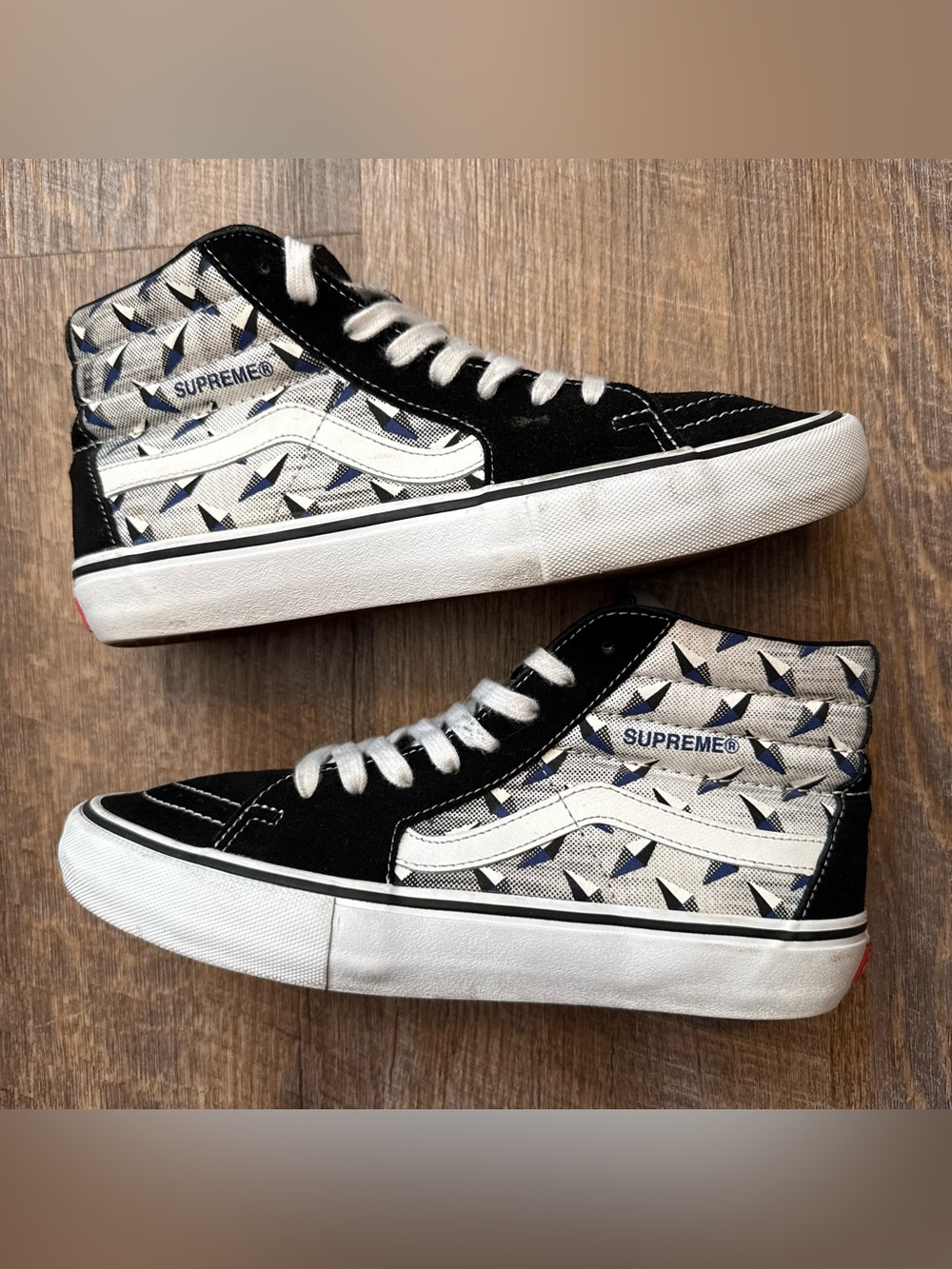 Supreme x Vans Sk8-Hi Pro Diamond Plate Black Grey